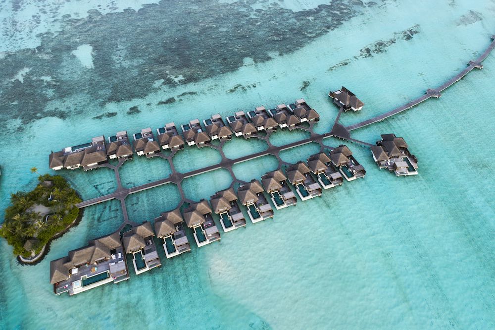 Four Seasons Resort Maldives at Kuda Huraa resort